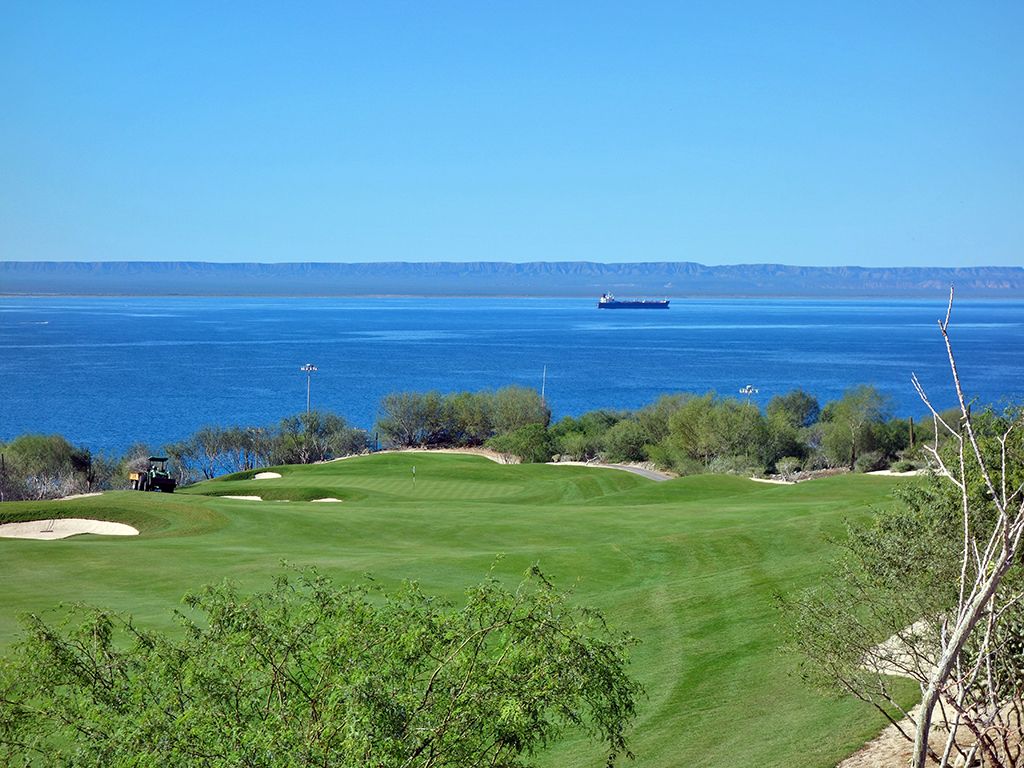 16th Hole at El Cortes Puerta Cortes Golf Club (476 Yard Par 4)